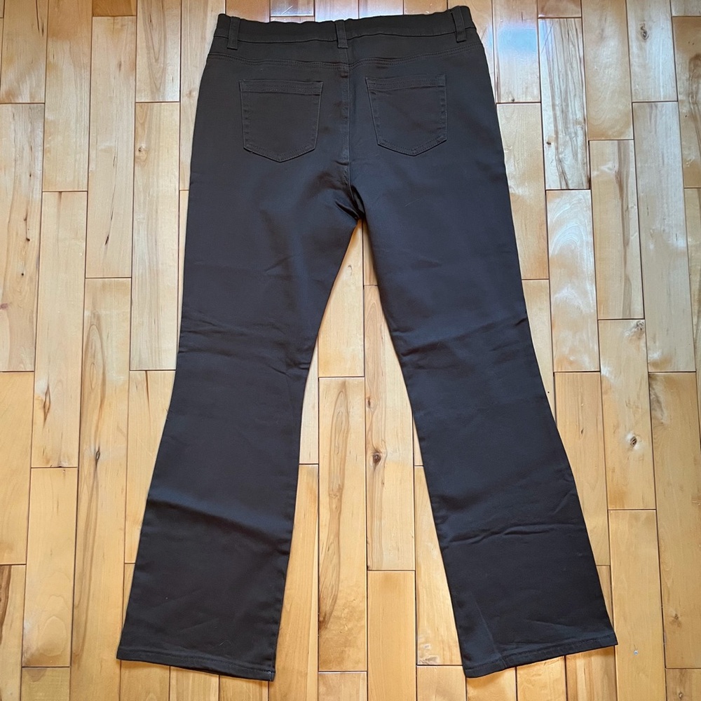 NWOT-DG2 Brown Bootcut Jeans-Size 12 by Diane Gilman - Picture 2 of 10